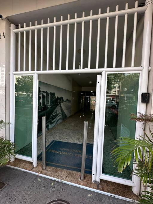 Belissimo Por Temporada Em Copacabana Appartamento Rio de Janeiro